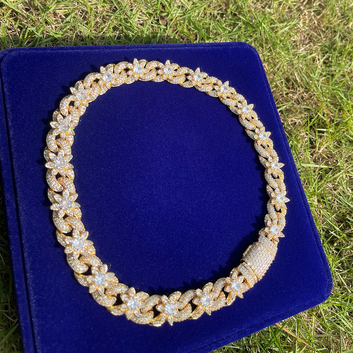 Iced Out Flower Necklace Cuban Link Chain for Women Cubic Zirconia